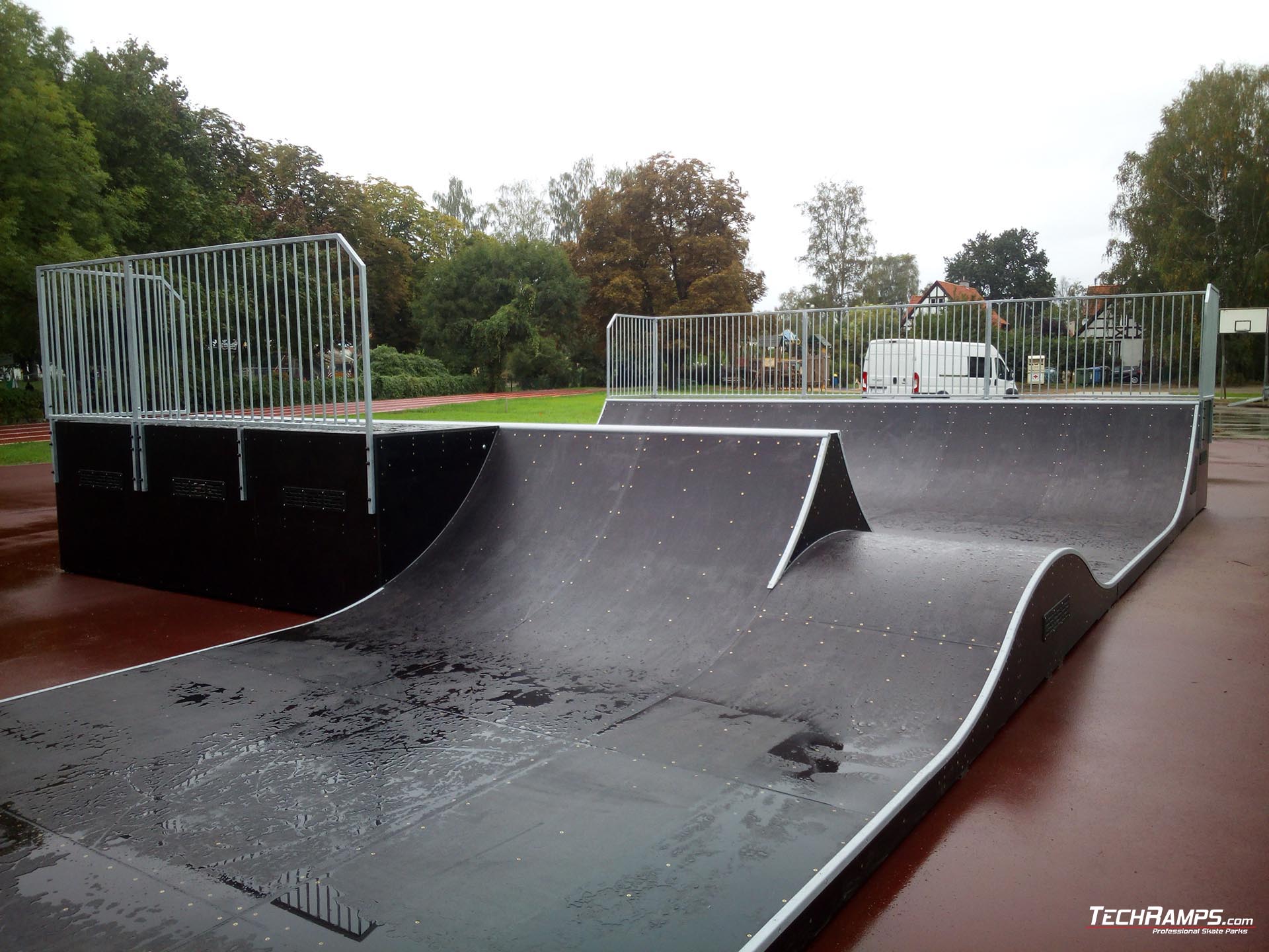Modular skatepark installation